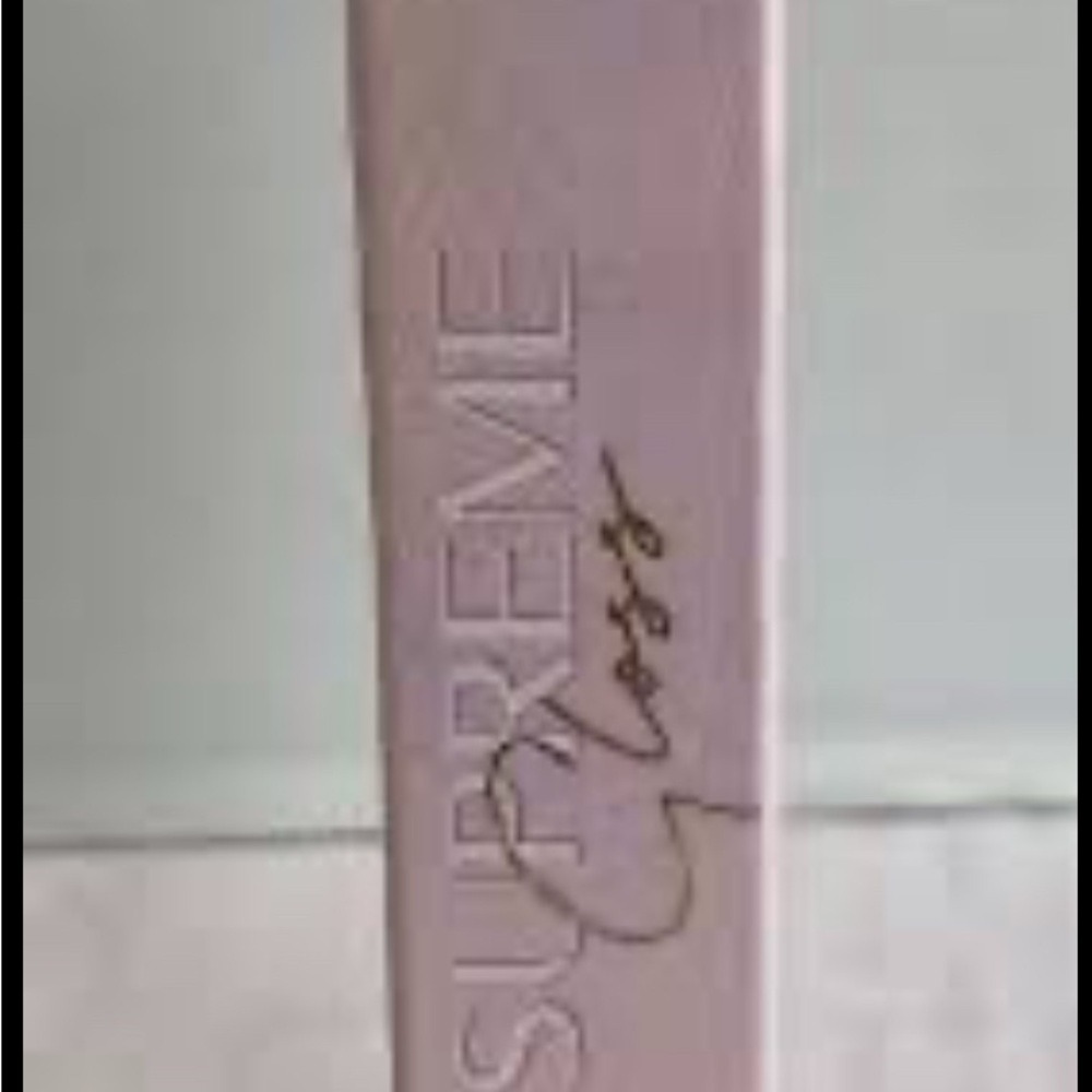 Jeffery Star Supreme Gloss in FROSTING FOR DINNER SHADE - Picture 7 of 8